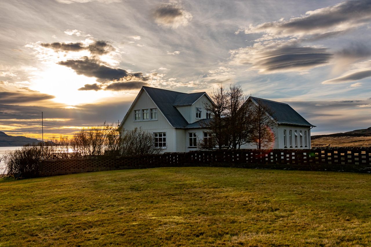 Selling an Inherited Home During Probate: What Beneficiaries Should Know